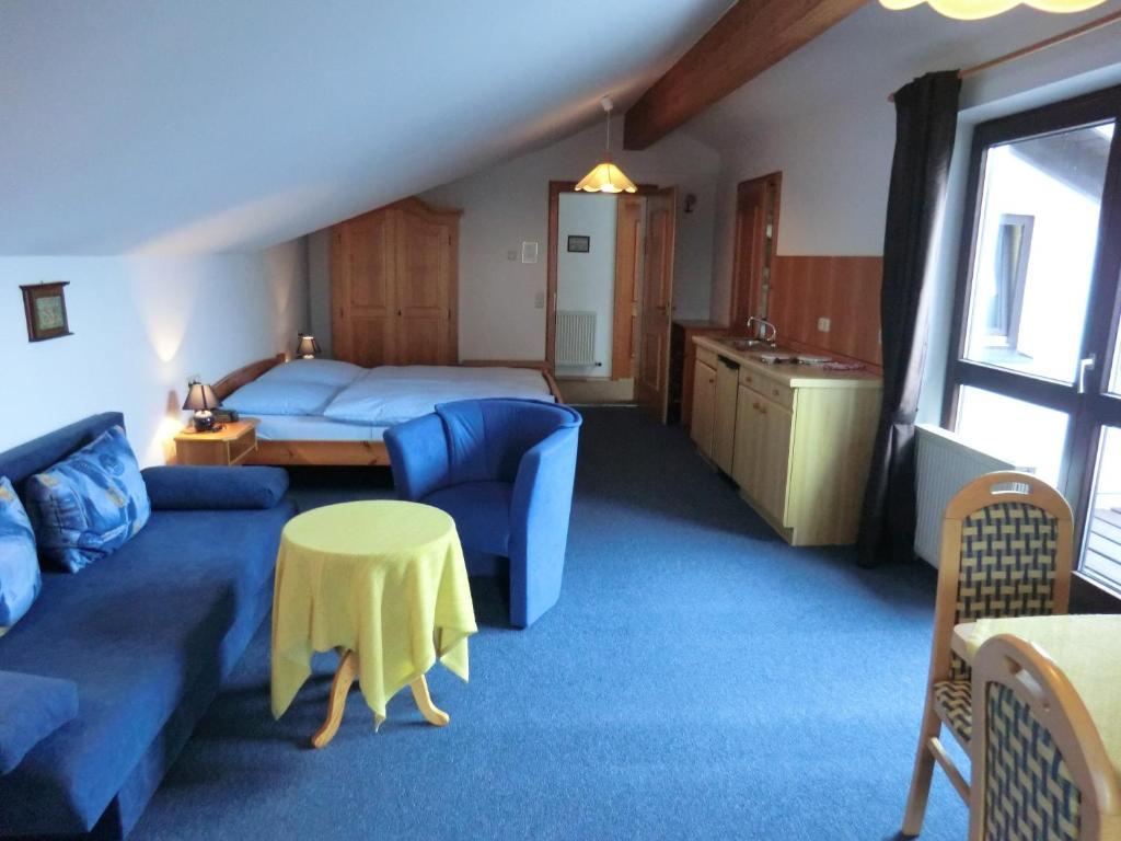 באד גריסבאך Hotel Garni Rottaler Hof חדר תמונה